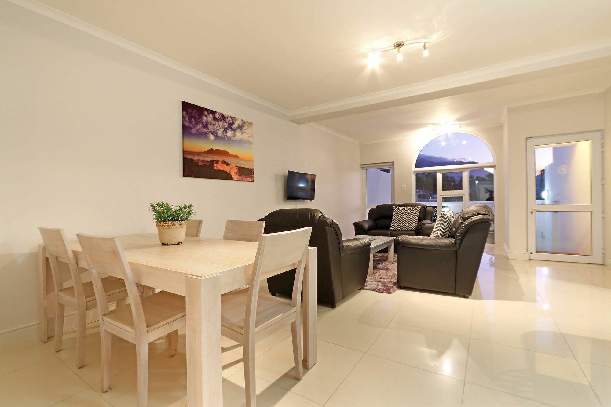 Camps Bay Beach Apartment 开普敦 外观 照片